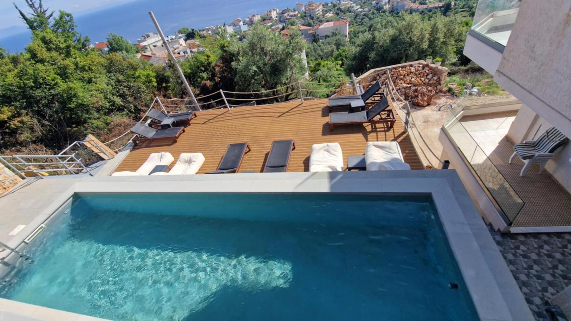 Ionian Pearl Apartment *