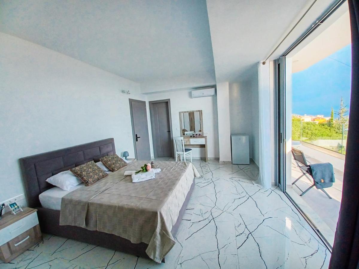 Apartment Ionian Pearl