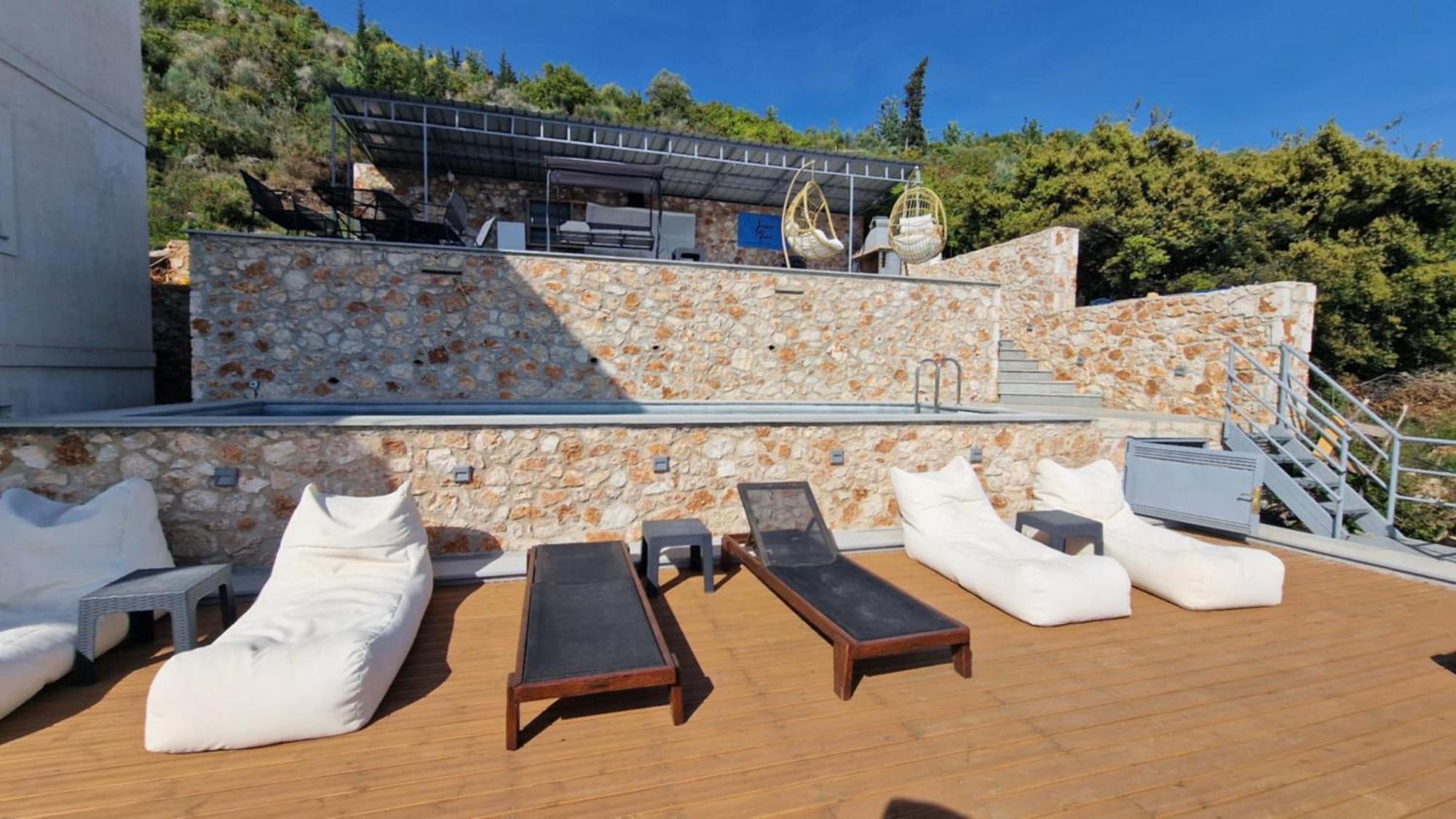 Ionian Pearl Apartment *